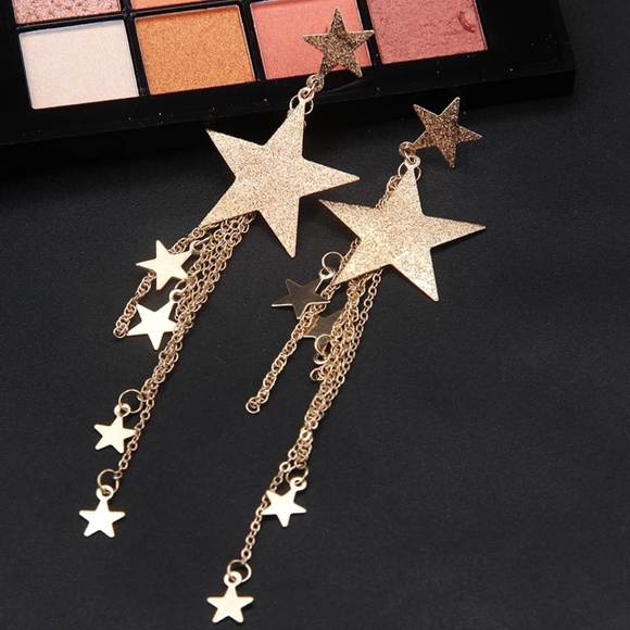 5 for $25 Gold Color Star Dangle Earrings - Picture 4 of 8